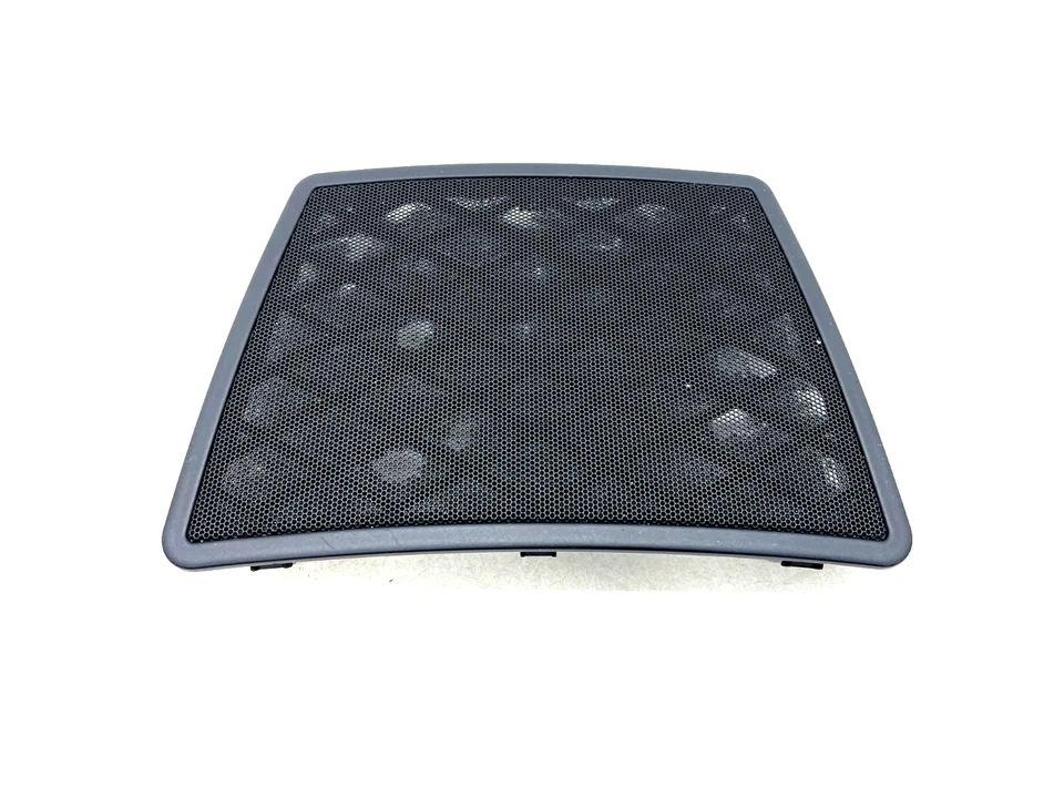 2012–2018 BMW 650I XDRIVE REAR DECK MID-RANGE SPEAKER GRILLE COVER OEM 7009536 - Image 4 of 4