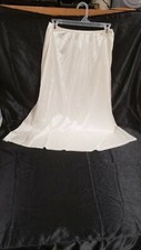 VTG VANITY FAIR IVORY LACE NYLON LONG HALF SLIP SIZE LARGE WOMENS