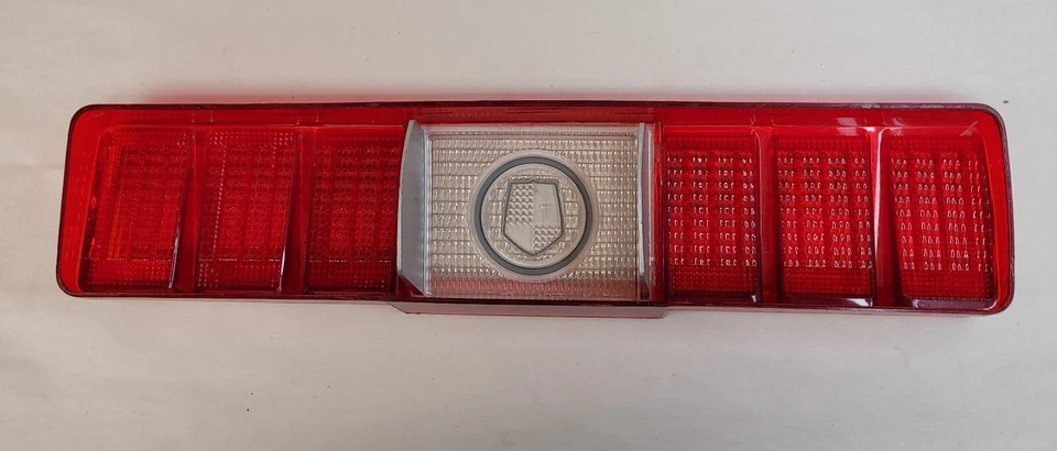 1975 - 1976 道奇皇家摩纳哥右侧尾灯镜头 3879338 NOS。 — 第 4/4 张图片