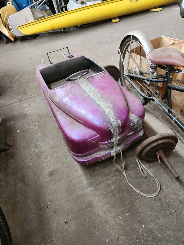 Herschell Kiddie Car amusement ride, Aluminum car body, Go kart. Carnival ride