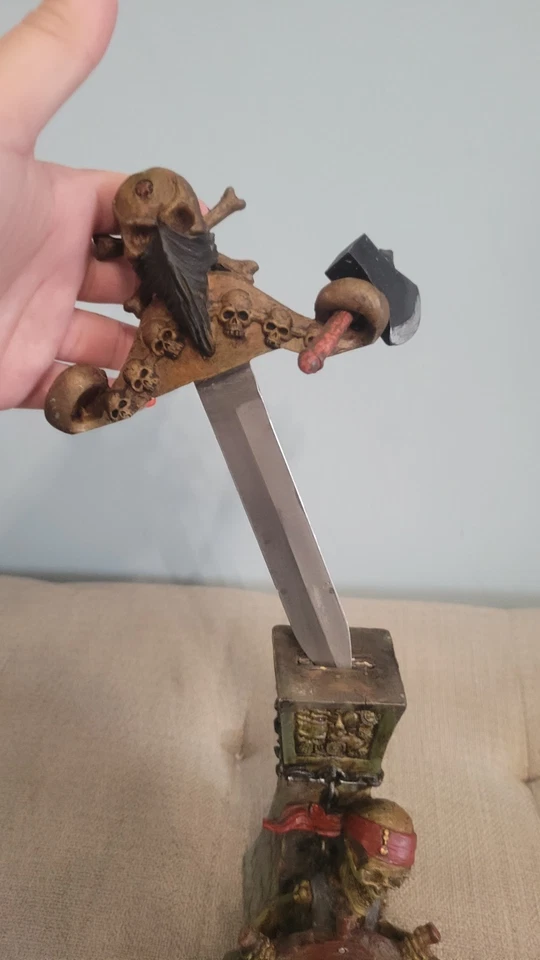 Pirates of the Caribbean Skull Pirate Letter Opener Stand Resin Figurine with... - Image 2 of 4