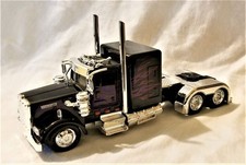 New Ray -  1:43 Scale Kenworth W900 Custom Truck Cab Black (BBNR15241BK)