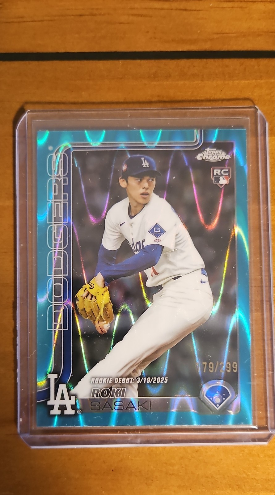 2025 Topps Chrome Update - Roki Sasaki #USC73 Teal Raywave Refractor /299 (RC)