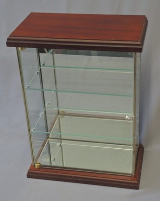 Crystal Arts 3 Etagen Glasregal Vitrine/Koffer - Sammlerstücke Miniaturen