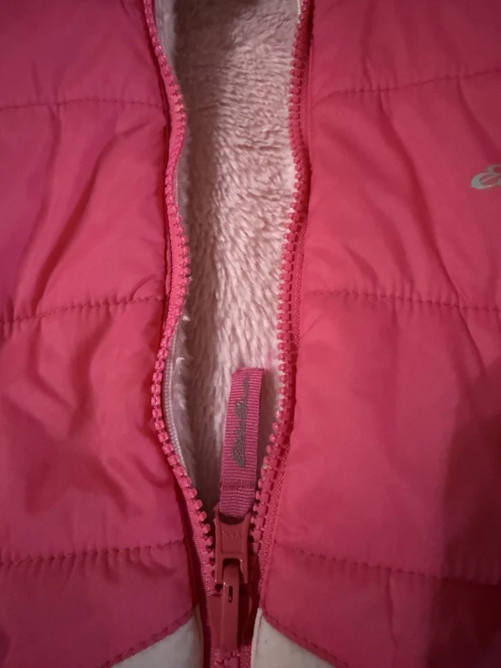 Chaqueta de piel sintética acolchada reversible Eddie Bauer para niñas talla L 14 con bolsillos usada en excelente estado Foto 3 de 4