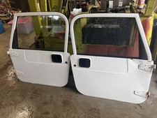 2 White Jeep Wrangler Tj 97-06 Oem Hard Full Doors Door Pair