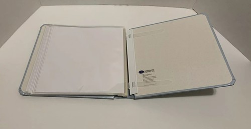 Neues Creative Memories 7”x 7” Album in hellblau - Bild 3 von 7
