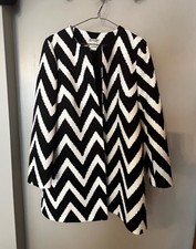 ⭐️ Black/white Chevron Jacket Coat Grace Chaung Women’s Sz Small Cruella Costume