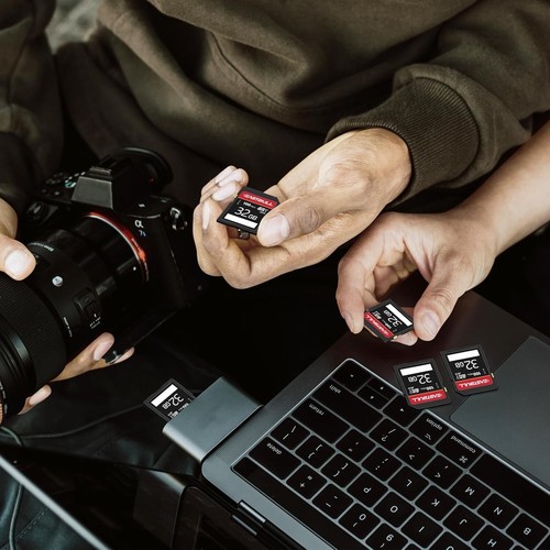 High-Speed 32GB SD Card 5-Pack - Ideal for Cameras & Waterproof Protection - Picture 4 of 8