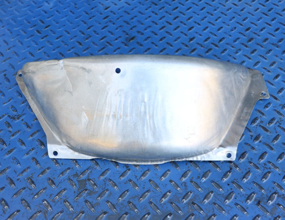 Chevrolet Corvette C4 1994-1996 transmisión automática cubierta protectora contra el polvo OEM Foto 3 de 4