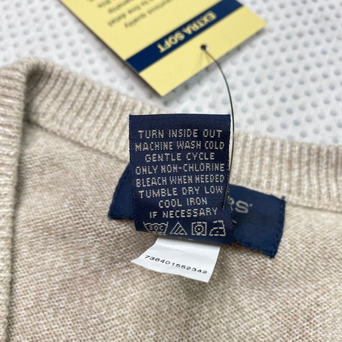 Dockers Mens Sweater Vest sz XL Beige V Neck Stretch Cable Knit Extra Soft NEW - Picture 6 of 13