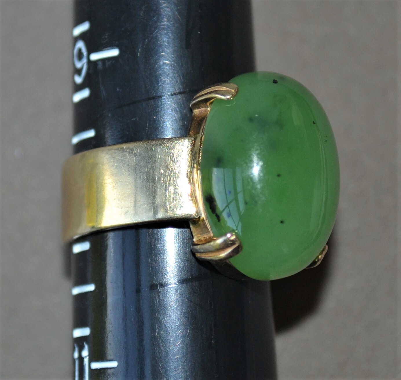 Vintage Men's 14K Gold Siberian Jadeite Jade Men'… - image 4