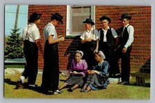 Pennsylvania PA Amish Dutch Boys Girls Traditional Hats Clothes Postcard 1950s