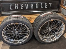 20x8.5 22x10.5 Us Mags Santa Cruz U139 Wheels Tires Chevy C10 C1500 Obs Gmc 5x5