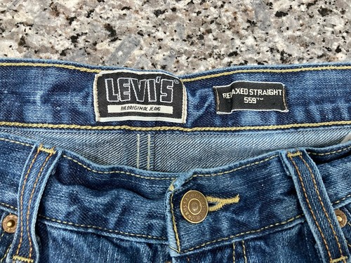 Pantalones de mezclilla Levis Jeans para mujer 32x32 azul 559 relajados rectos de algodón cremallera mosca - Imagen 3 de 11