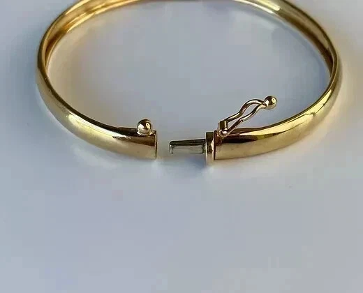 Vintage & Estate New Style 14k Yellow Gold Finish 7" Bangle Bracelet Unisex - Image 4 of 4