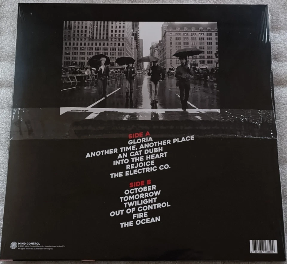 U2 out of control...RARE LP - Photo 2/2