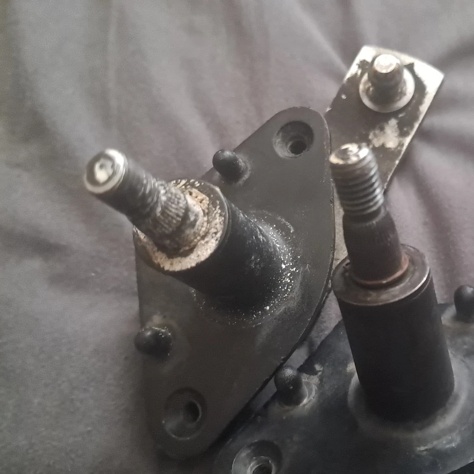 Elevador limpiaparabrisas Plymouth Acclaim 1994 4389119 Foto 4 de 4