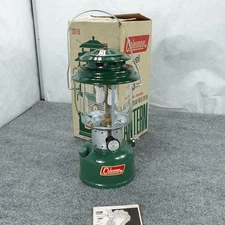 Vintage Coleman 220F Green Two Mantle Lantern 220F195 W Box Pyrex USA Jan 1972