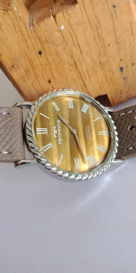 RARE AMBER Dial TECHNOS MONARCH Extra 17jewels, Manual Winding For Men! - Image 4 of 4