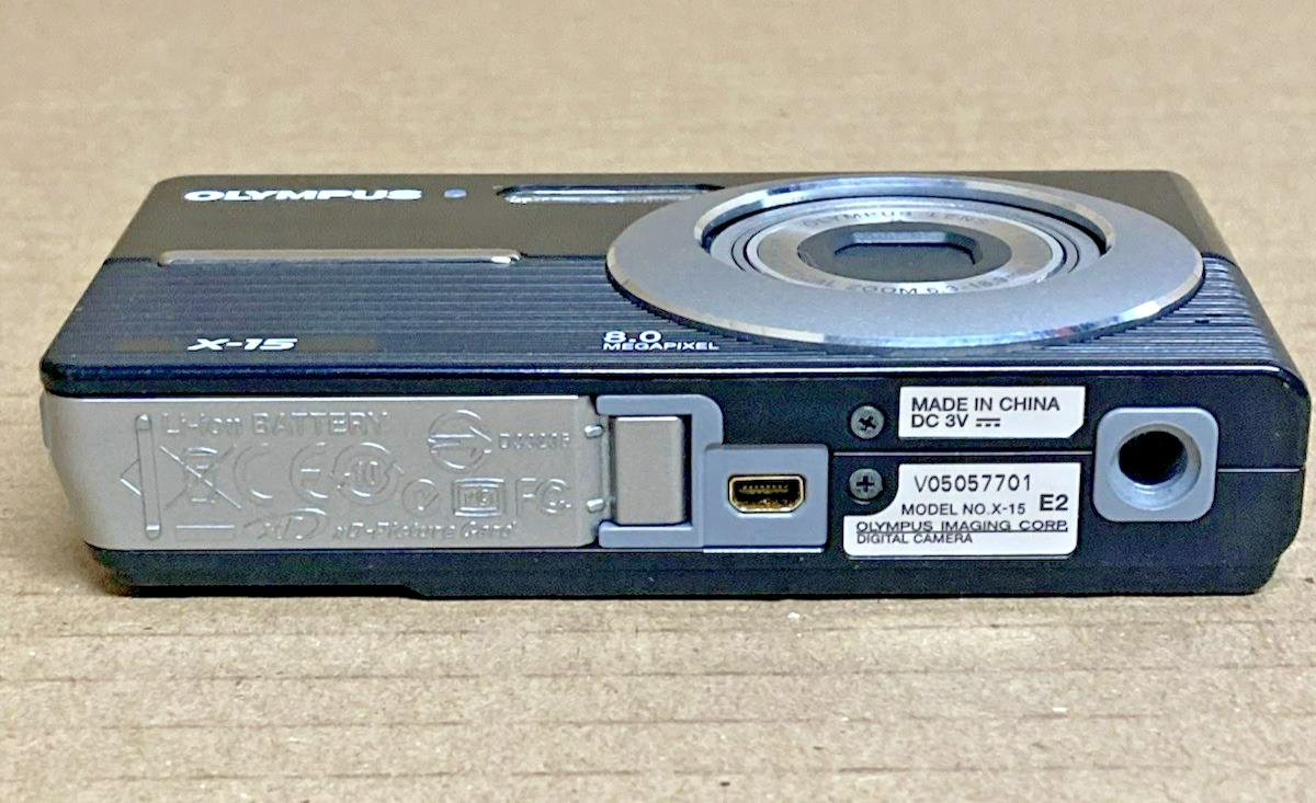 Olympus X-15 Digital Camera With Battery 8.0 Mega Pixel Untested