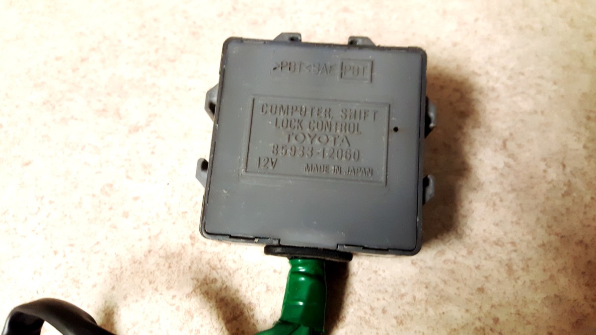 KAURI49762点 2010-2014 TOYOTA Tundra 4WD Control Module Computer OEM