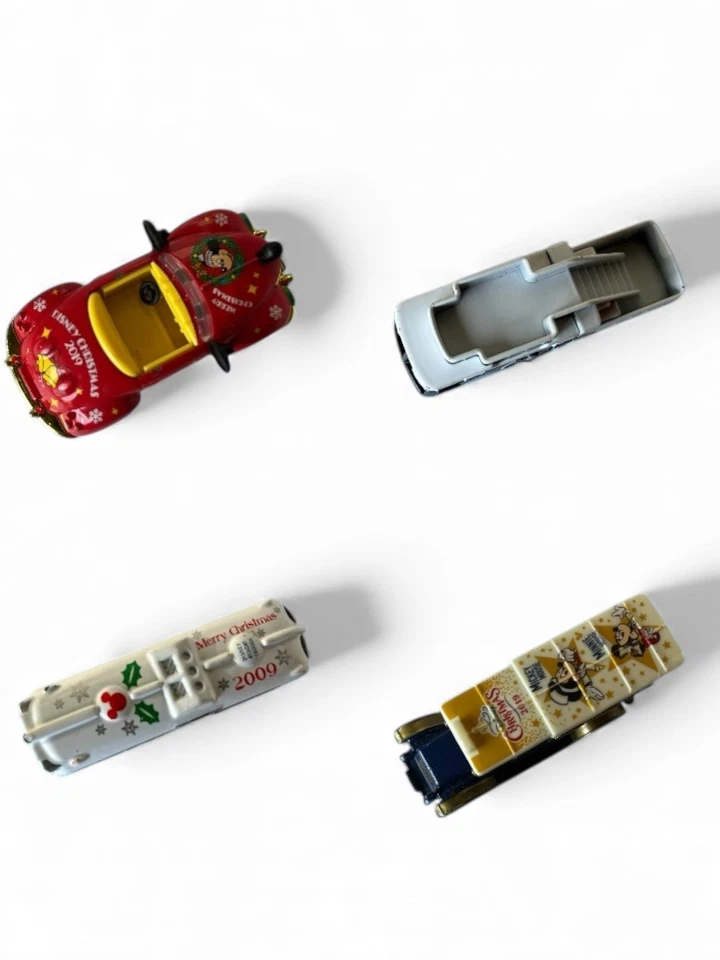 Tomica Tokyo Disney Resort Limited Set of 4 (Bus / Cruiser / Retro / Car) - Image 2 of 4