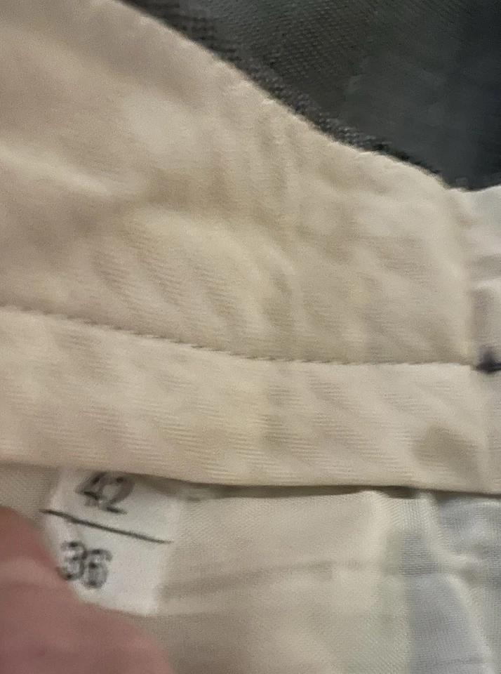 VTG 1990s 42 R Giorgio Armani Gray Black Plaid Classic Cut Wool Suit Italy 32 - Image 3 of 4