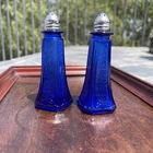 Vintage Anchor Hocking Mayfair Cobalt Blue Salt & Pepper Shaker Set Rose Pattern