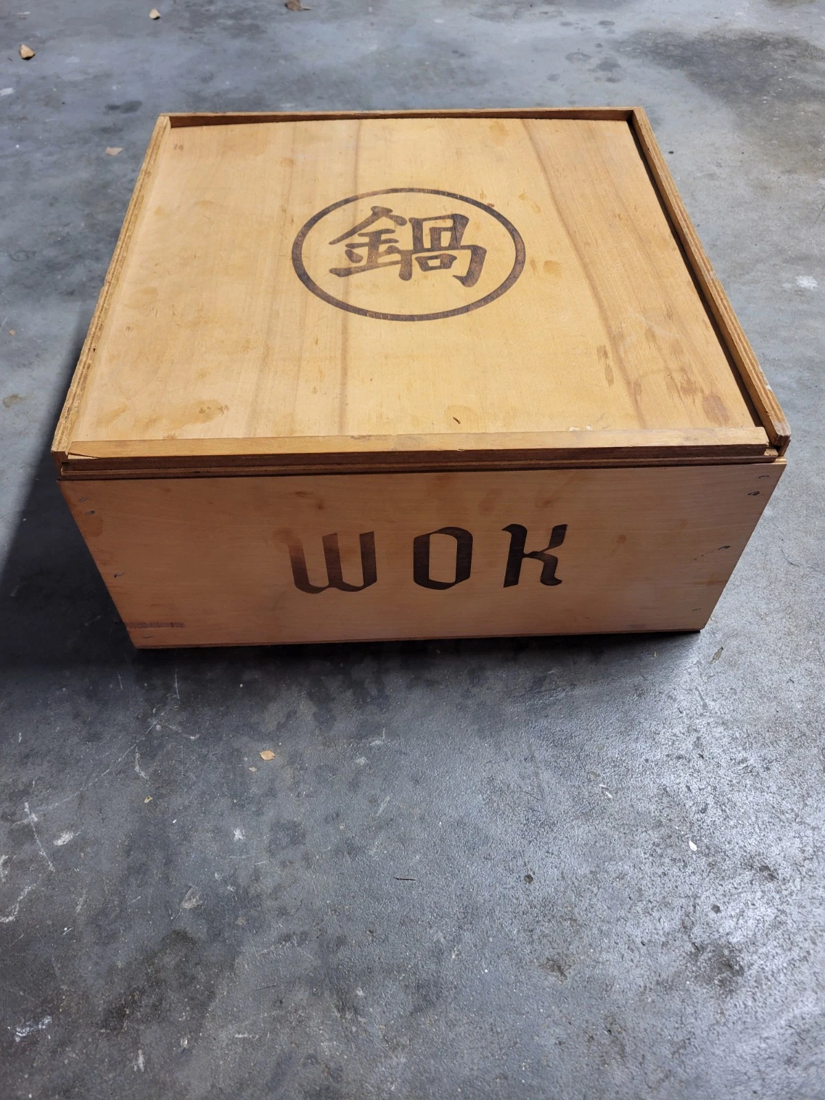 Vintage Chinese Wok Set w/ Wooden Box Taiwan Import Complete Kit With Lid 1970s
Opens in a new windo