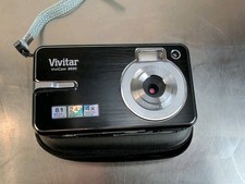 Vivitar Vivicam 8690 Digital Lens Point  Shoot Digital Camera 3xAAA 1.5