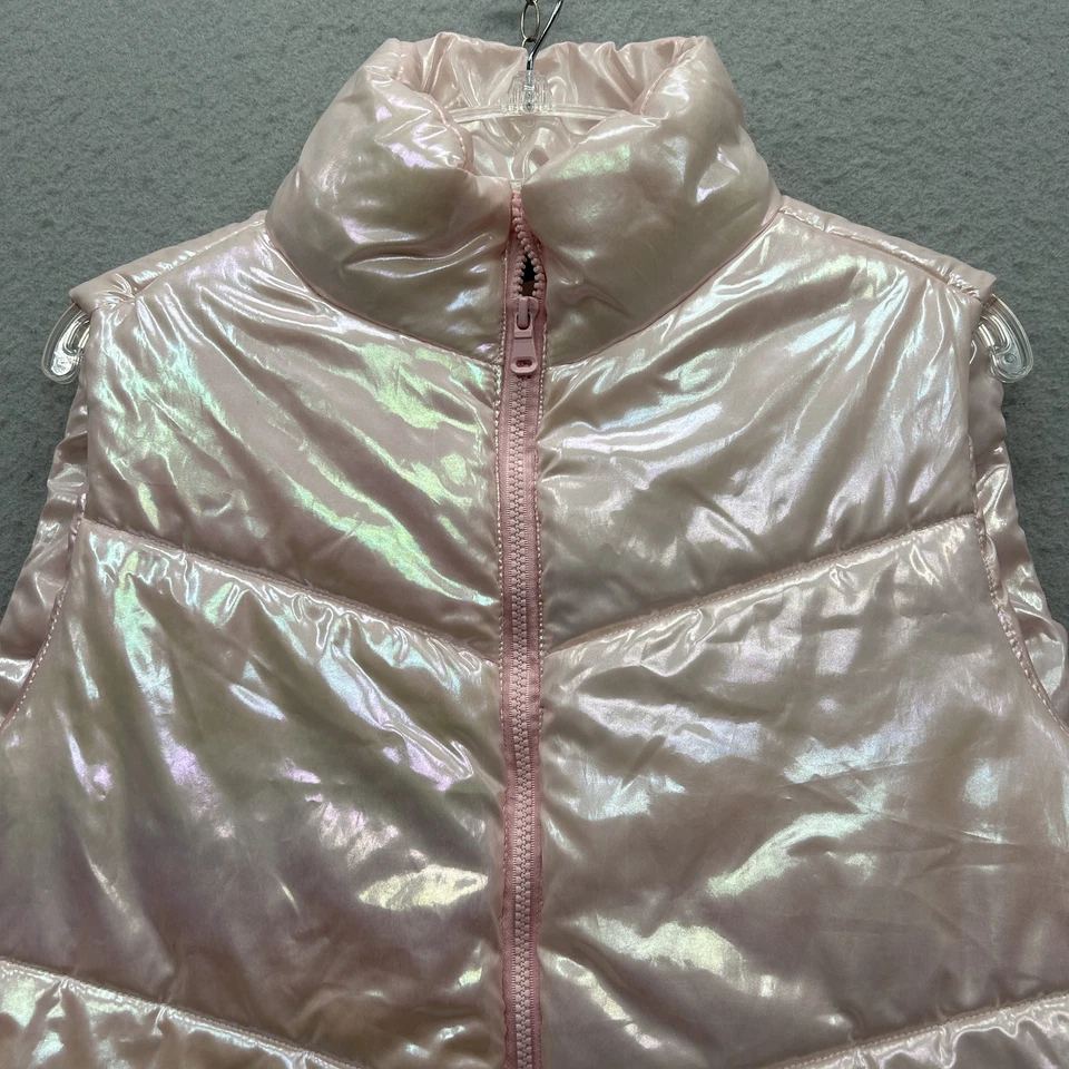 Almost Famous Women's Vest Size 1X Light Pink Shiny Full Zip Closure - Image 3 of 4
