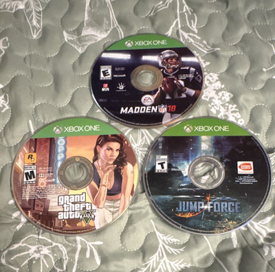 Xbox One Game Discs Lot of 3: Madden NFL 18, GTA V, Jump Force
