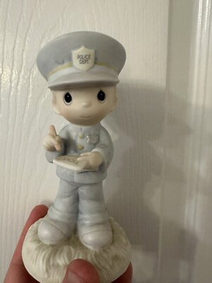 1984 Precious Moments IT IS BETTER TO GIVE THAN RECEIVE Figurine #12297 Rare