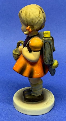 Hummel Figurine School Girl #81/0 5" tall TMK-3 H071 - Picture 3 of 7