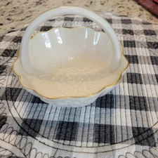 Lenox Basket Porcelain Sans Souci Collection Small Oval Ivory Handle Gold Rim