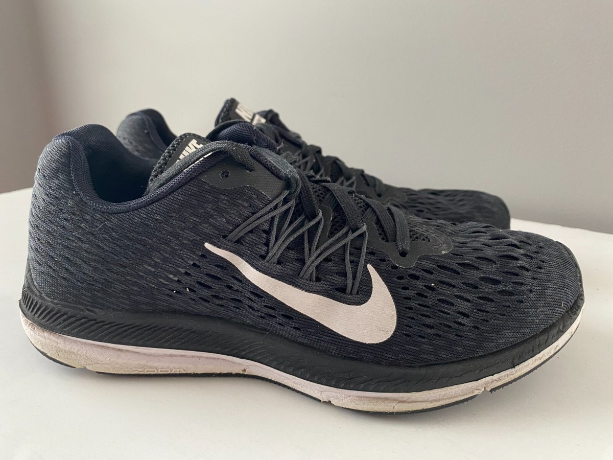 nike zoom winflo 5 all black