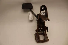 2007-2013 TOYOTA TUNDRA PARKING BRAKE STOP PEDAL W/ SENSOR OEM