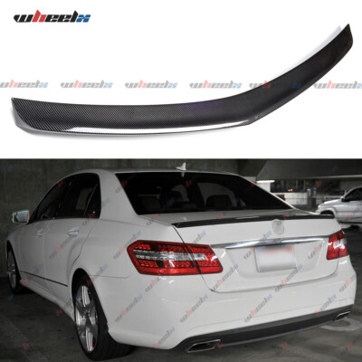 Sport Heckspoiler Lippe Schwarz Glanz Carbon Look für BENZ-E W212 Limo 2009-2016