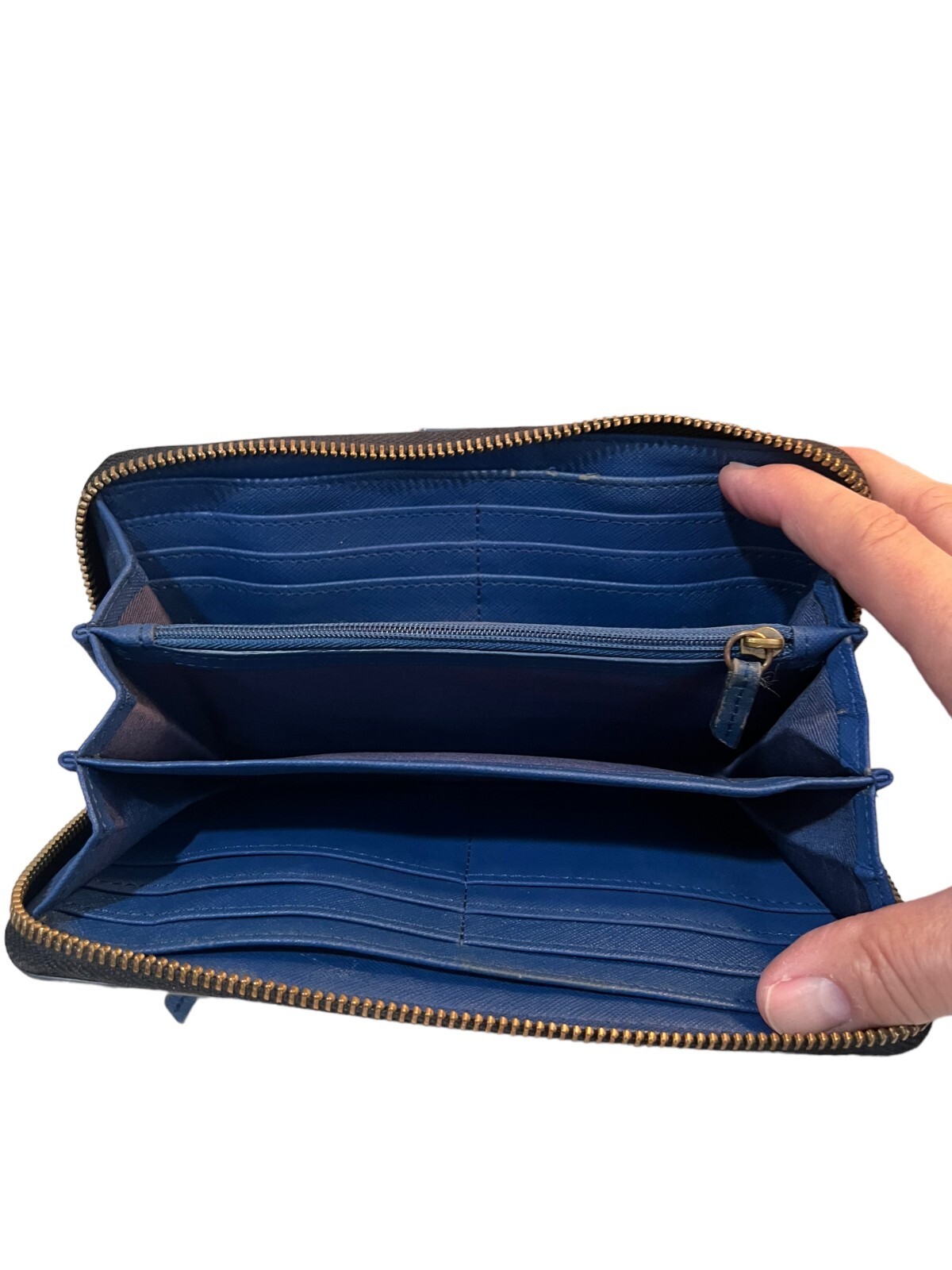 Fossil Tribal Abstract Pattern Multiple Zip Aroun… - image 2