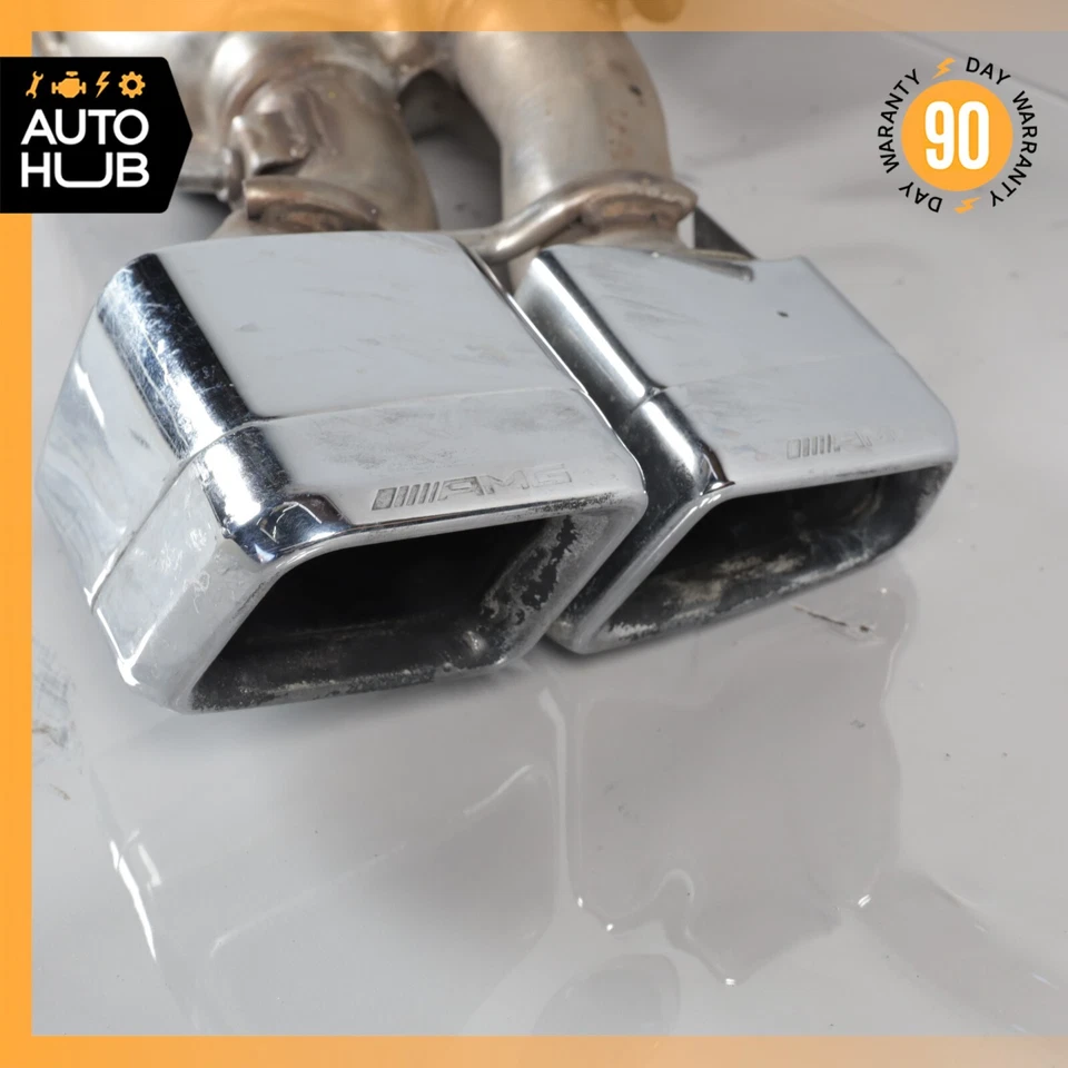 Silenciador de escape derecho del pasajero 12-18 Mercedes W218 CLS63 E63 AMG sedán OEM Foto 2 de 4