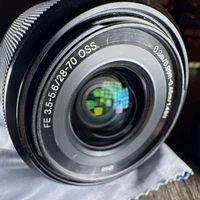 Sony FE 28-70mm f/3.5-5.6 OSS Zoom Lens E-mount SEL2870 w/ Hood working tested