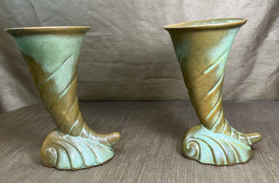 Lot of 2 Early Era Frankoma Pottery Ada Clay Prairie Green Cornucopia Vases #56