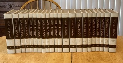The World Book Encyclopedia Complete 22 Volume Set Research Guide & Index VTG.