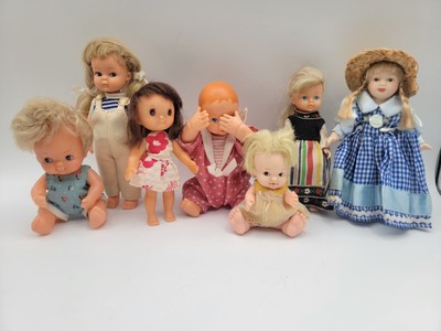 VTG 60s - 70s Uneeda Billie Peek A Boo Dutch Folk Porcelain Hong Kong Dime Doll 