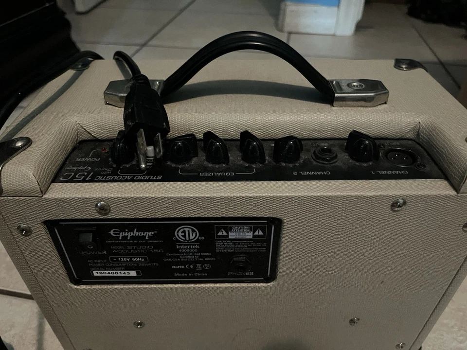Amplificador AMP Guitarra Acústica 15C Epiphone Studio De Colección con Efecto Coro a-x Foto 3 de 3