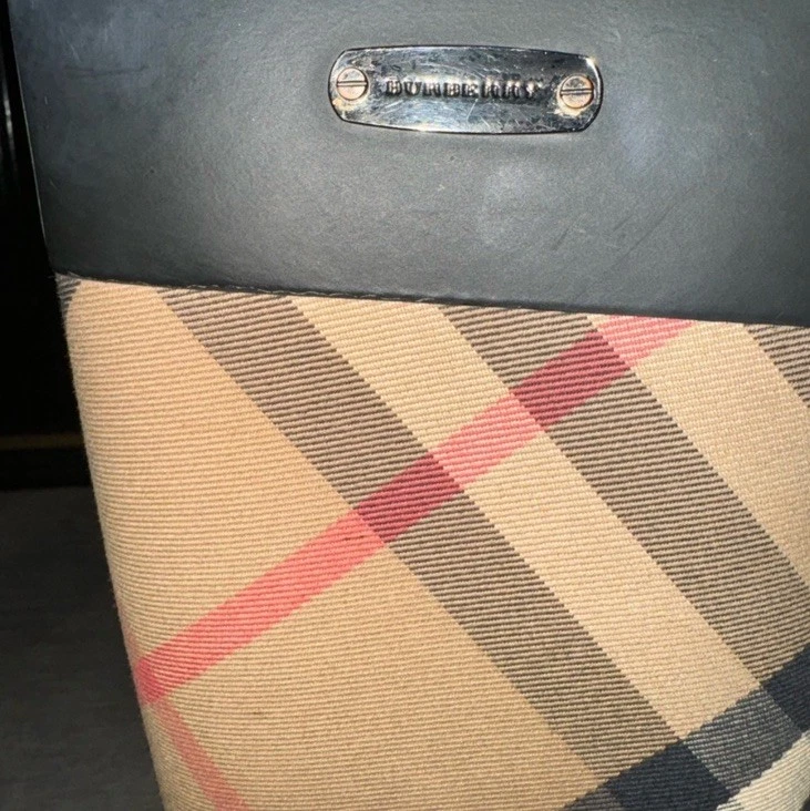 🔥 Botas de lluvia Burberry 38 8 🔥 Foto 4 de 4