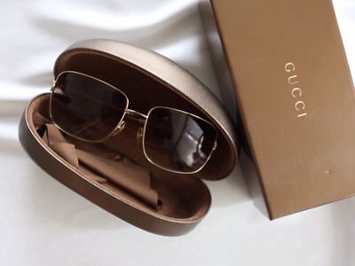 GUCCI Ladies Sunglasses Gold Horse Bit Brown Lens Tortoise  display picture 3