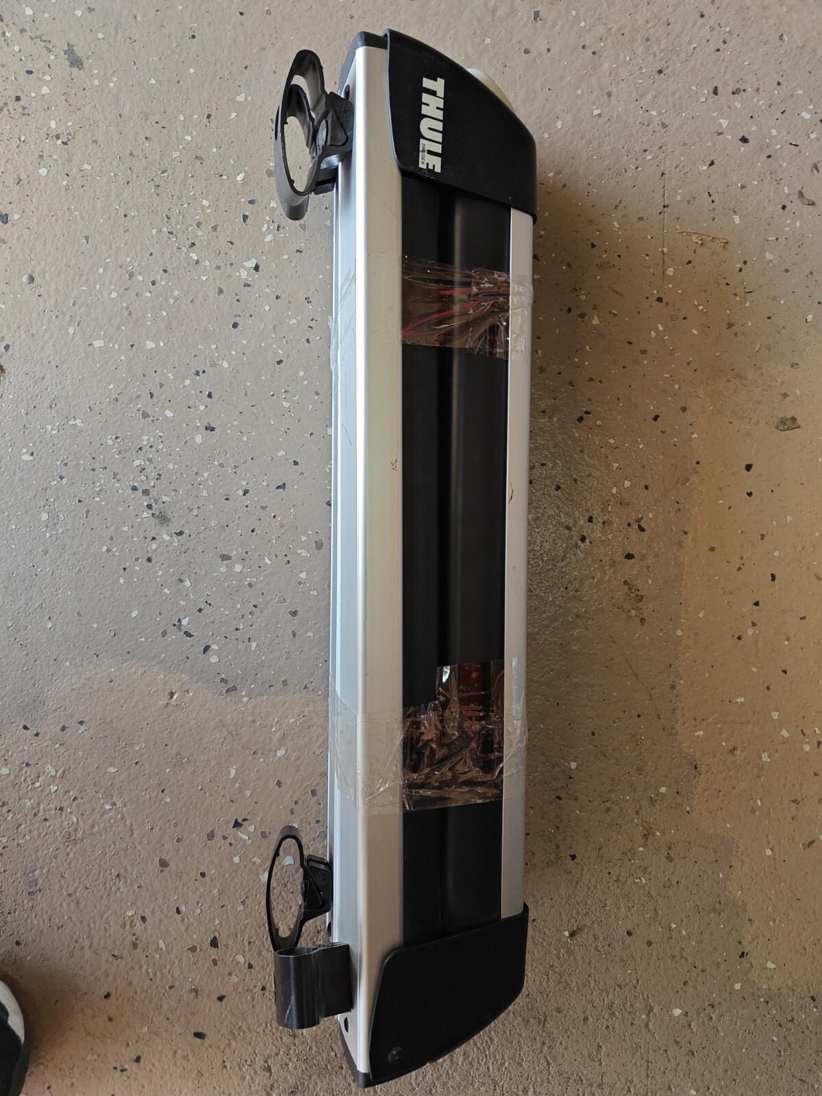 Thule Flat Top Ski or Snowboard Rack with Locks & Key works