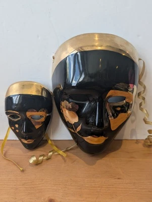 Set of 2 Venetian Masquerade Masks - Black & Gold - 20cm & 12cm - Carnival Decor - Image 1 of 4